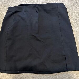 LaClef Classic Black Skirt